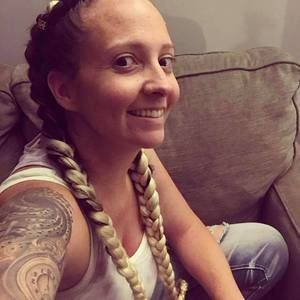 Meet your Posher, Christina